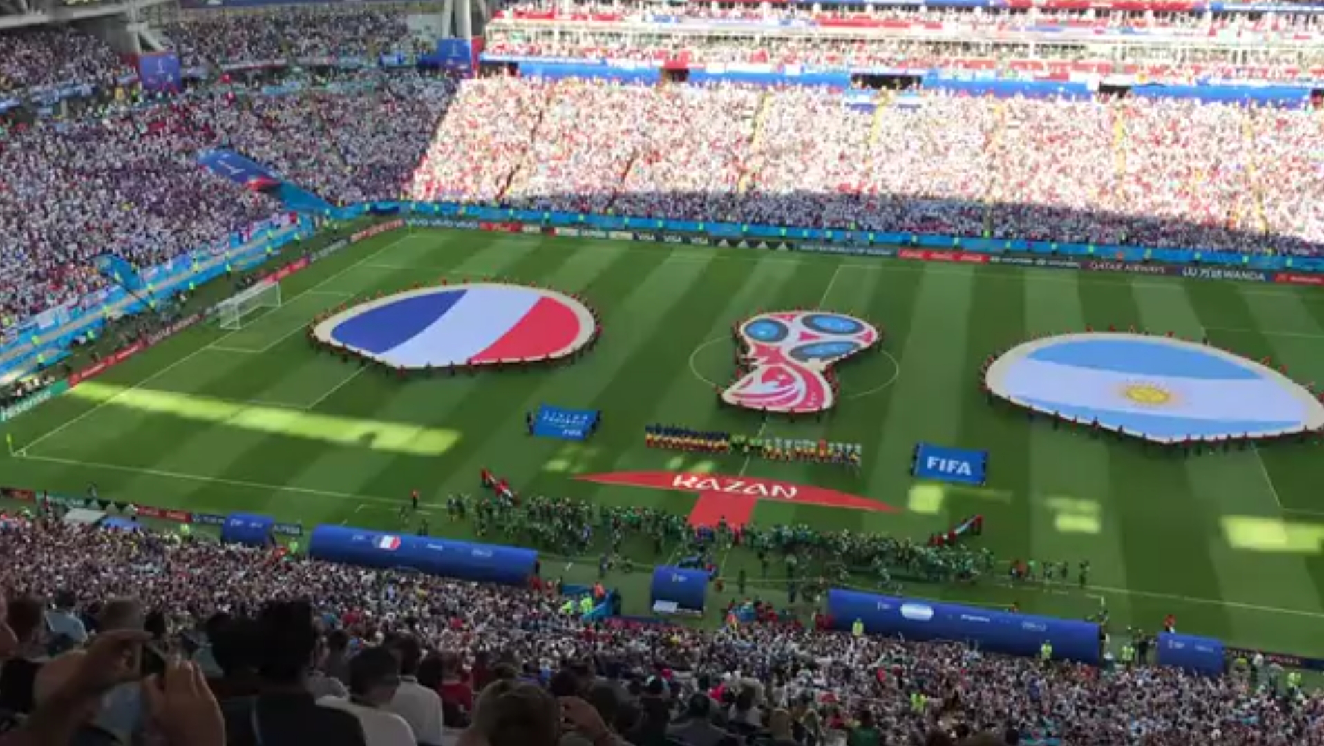 间的坚韧与