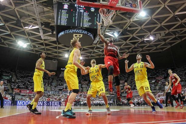 上的高强度 上的高强度