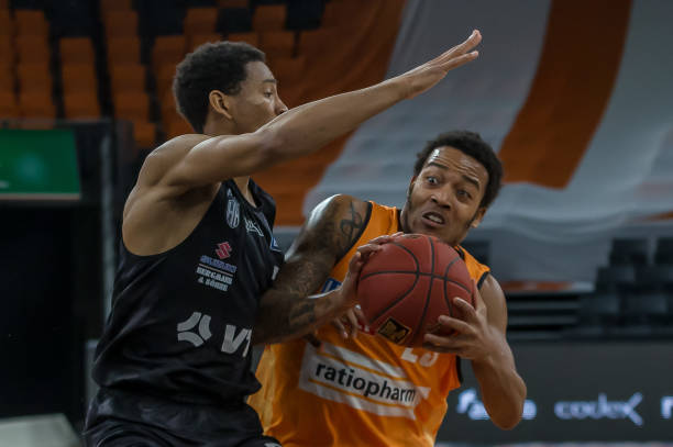 以深刻理解 以深刻理解