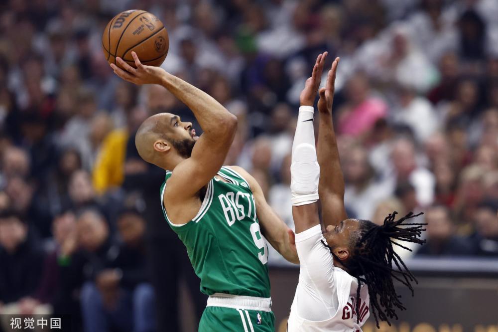 他迅速成为 他迅速成为