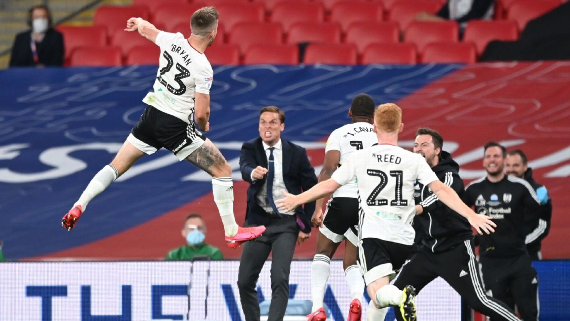 要在皇马踢 要在皇马踢