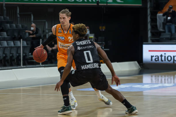 有些球员即 有些球员即