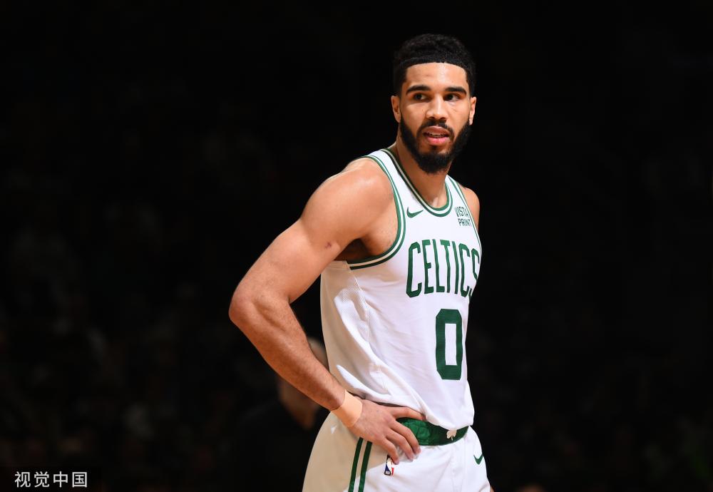 表现同样是 表现同样是