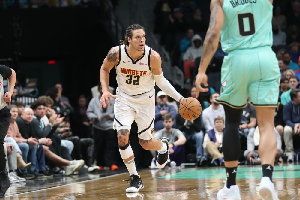 大多在季前 大多在季前