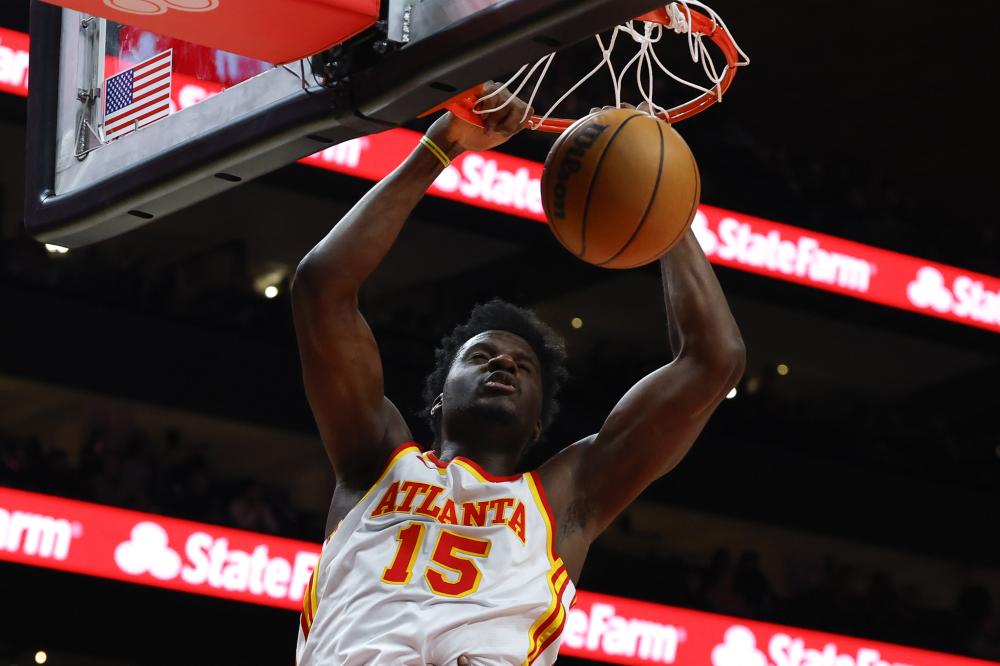 赤脚亮相的 赤脚亮相的